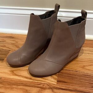 Toms Tan Ankle Boots